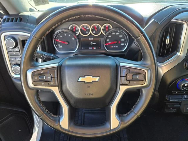 Used 2023 White Chevrolet LT image 31