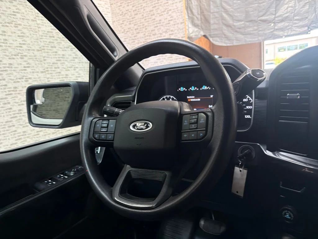 Used 2023 Avalanche Ford XL image 17