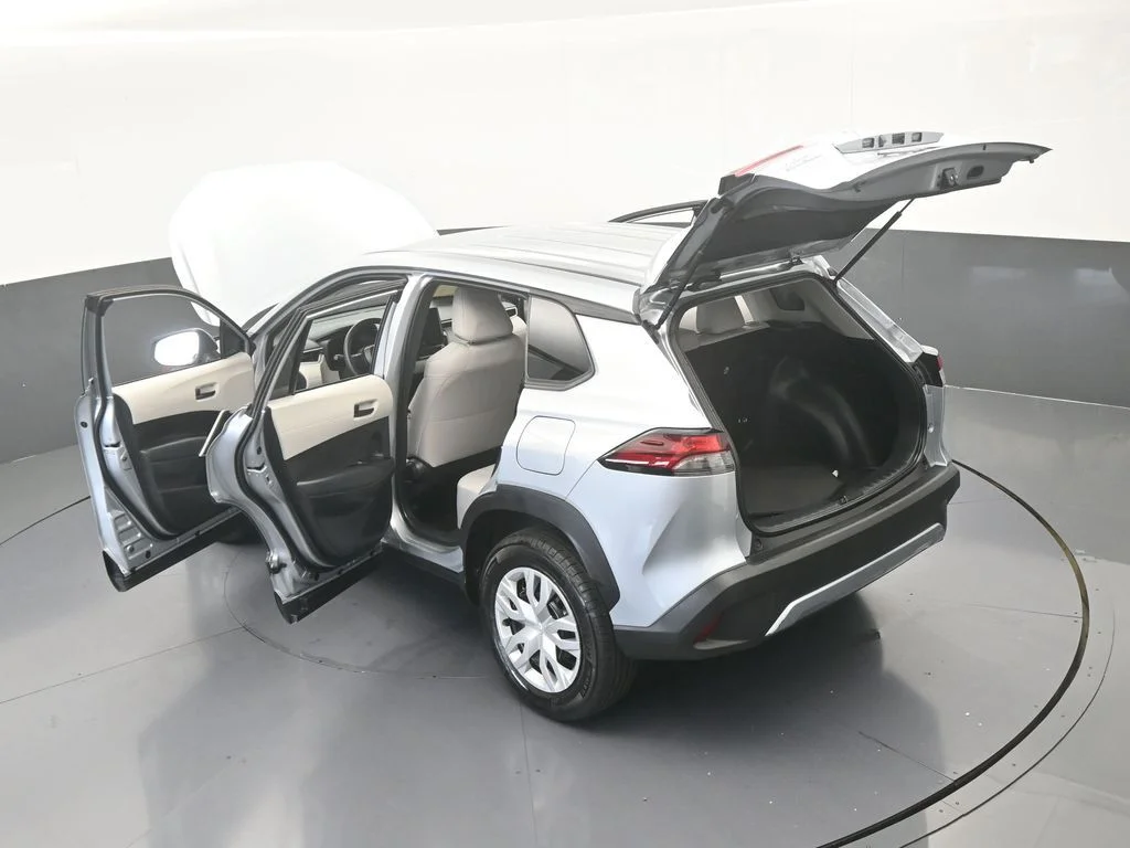 2026 Toyota Corolla Cross L - Photo 58