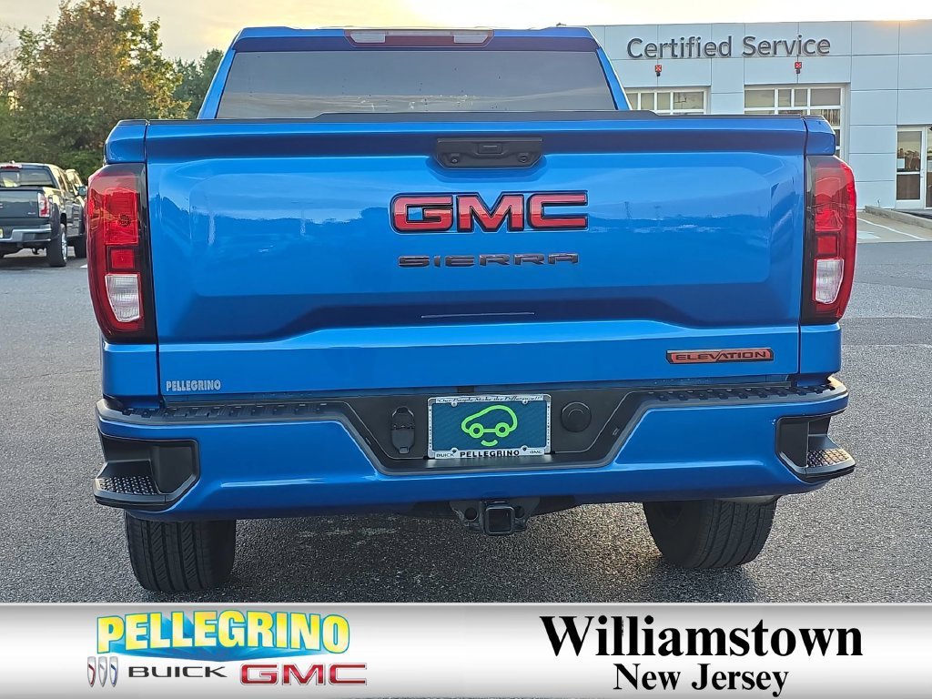 Certified Used 2023 DYNAMIC BLUE METALLIC GMC Elevation image 30