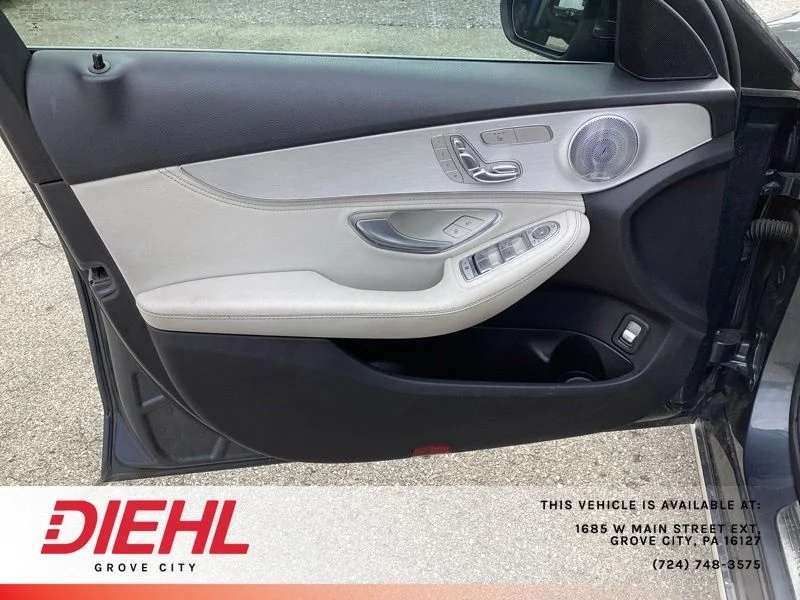 Used 2016  Mercedes-Benz C 300 image 16