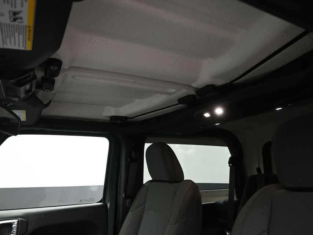 New 2026 Anvil Clear-Coat Exterior Paint Jeep Sport image 2