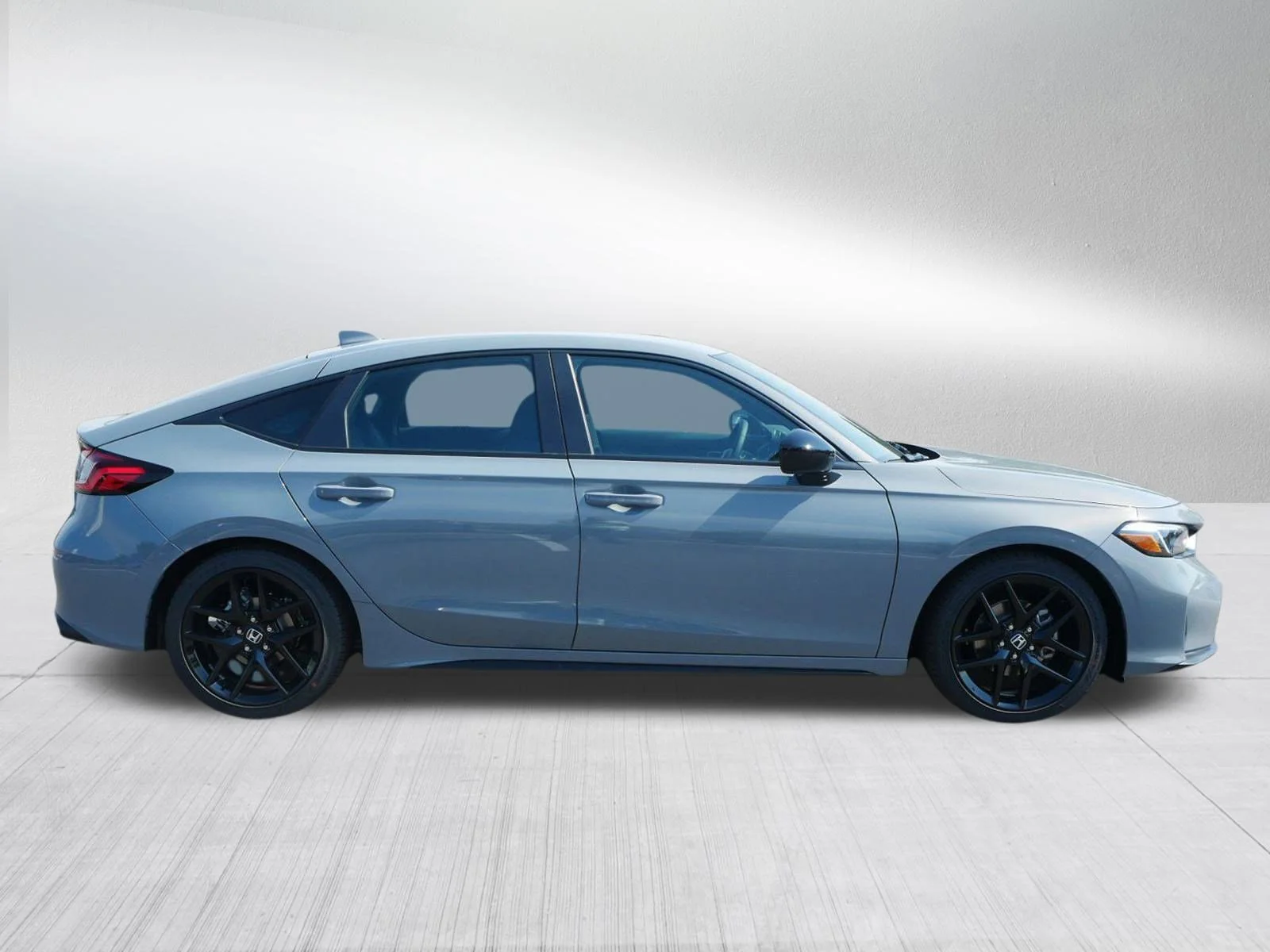 2026 Honda Civic Hatchback Sport - Photo 8