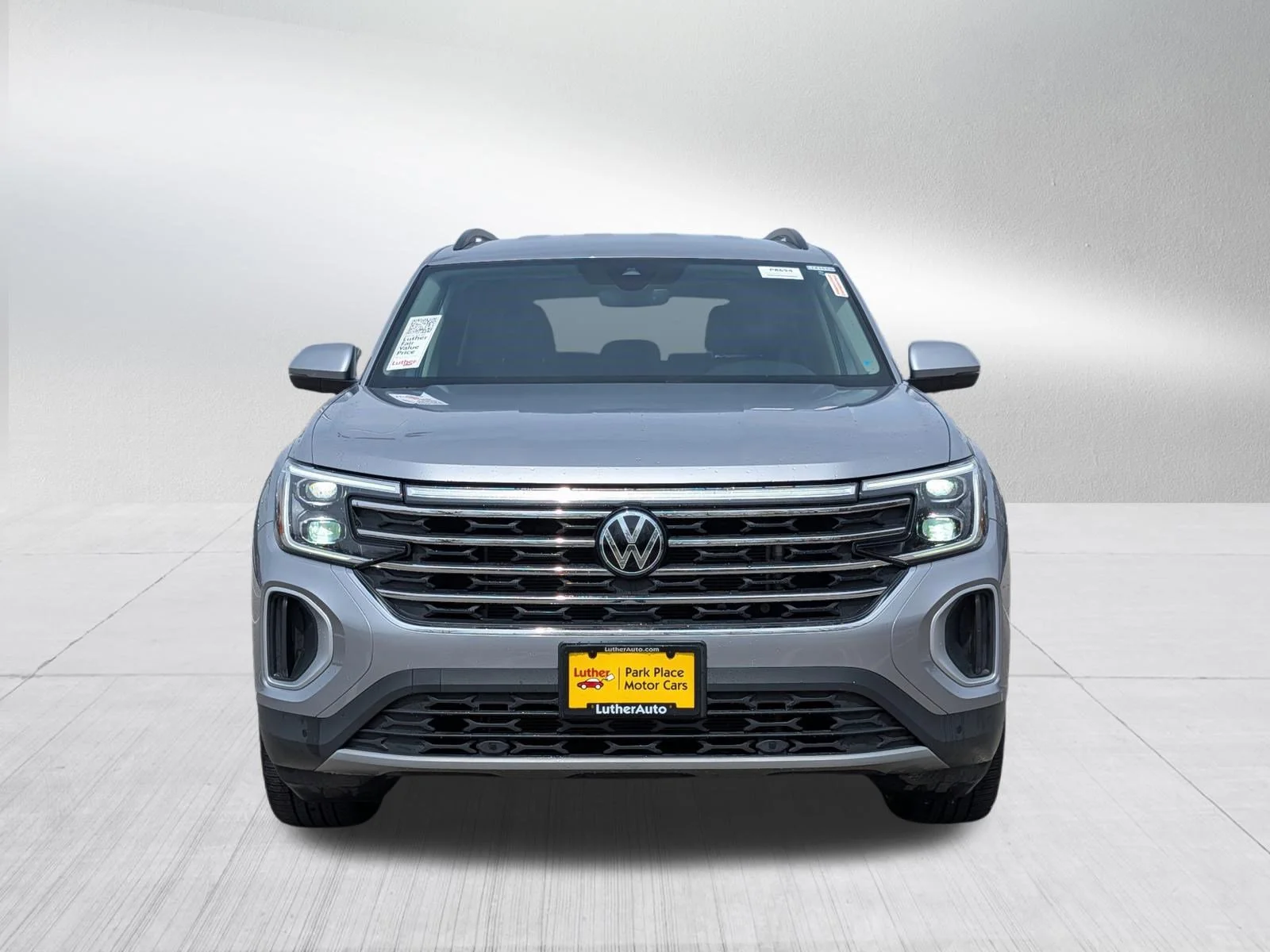 Certified 2025 Volkswagen Atlas SE w/Tech with VIN 1V2HR2CA8SC509438 for sale in Rochester, Minnesota