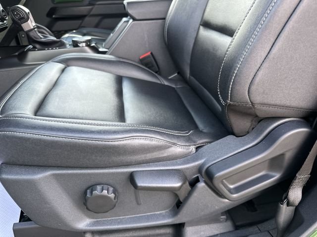 Used 2025 Green Ford Badlands image 16