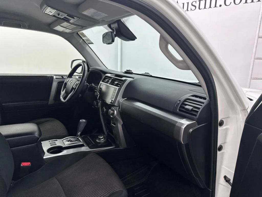 Used 2022 White Toyota Trail image 23