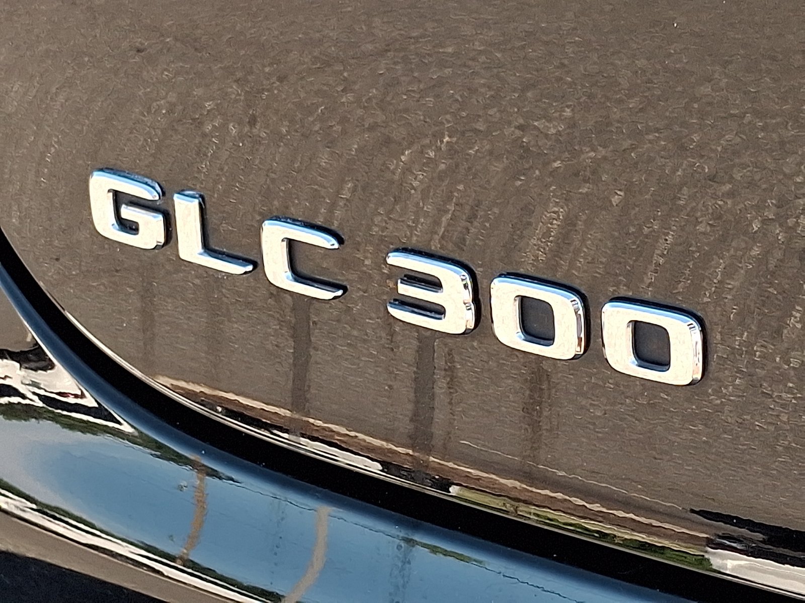 Certified Used 2020 Black Mercedes-Benz 4MATIC® image 32
