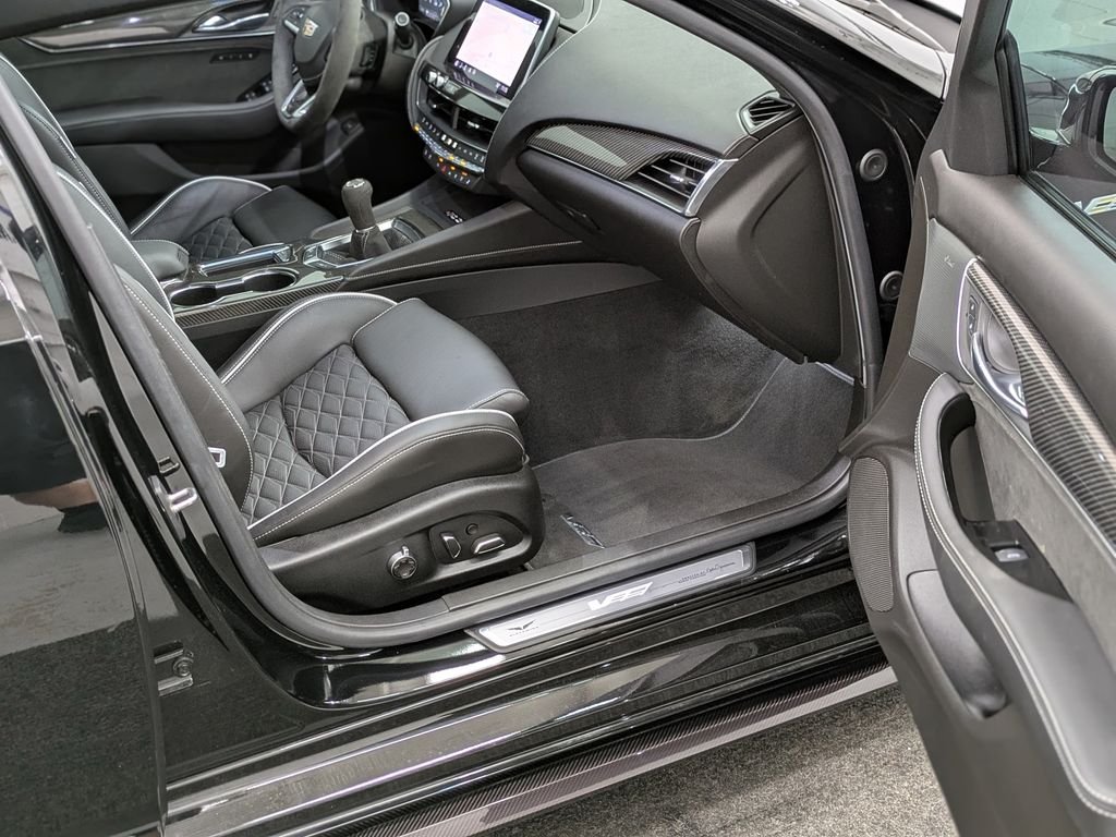 Used 2022 Black Cadillac V-Series image 30