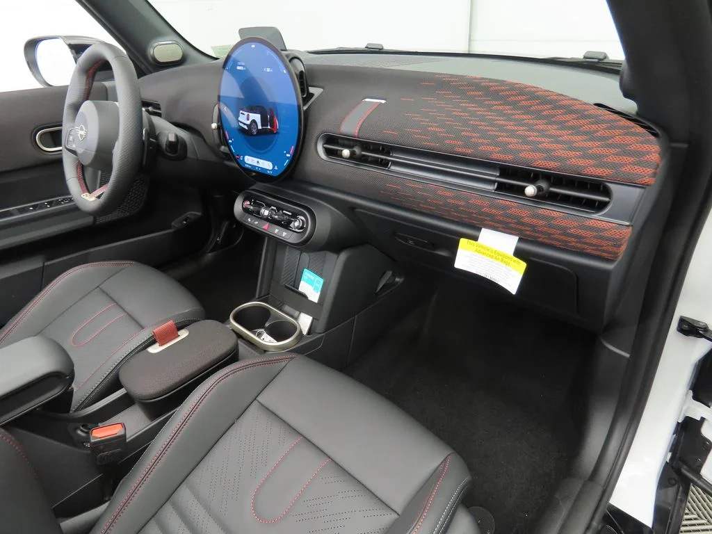 Used 2026 Nanuq White Metallic MINI  image 26