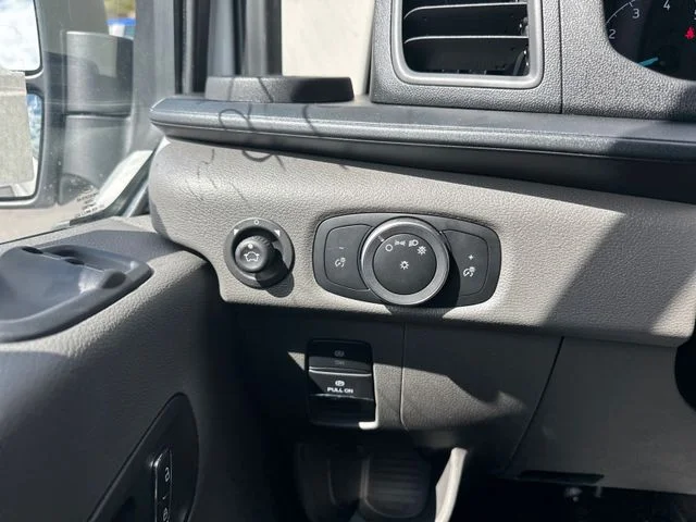 2025 Ford Transit Van Base - Photo 27