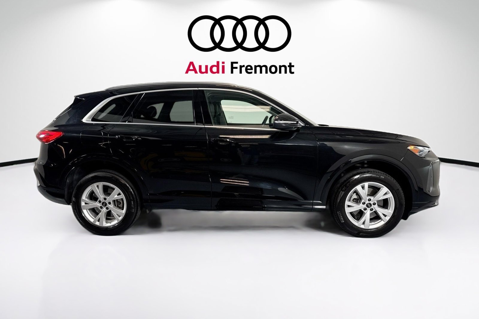 Used 2025 Mythos Black Audi Premium image 4