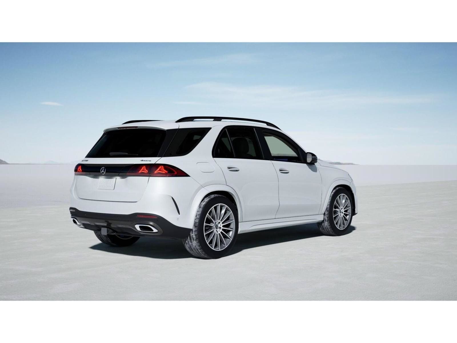 New 2027 MANUFAKTUR Moonlight White Metallic Mercedes-Benz GLE 450 image 21