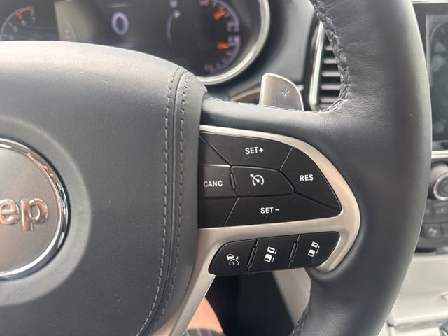 Used 2021 Red Jeep Summit image 9