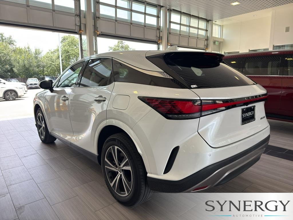 Used 2023 Eminent White Pearl Lexus Base image 5
