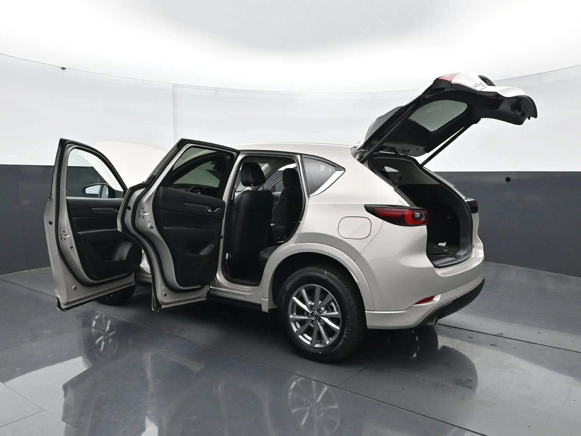 Used 2025 Platinum Quartz Metallic Mazda 2.5 S Preferred Package image 31