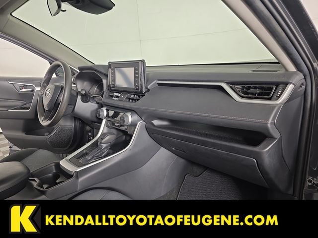Used 2019 Gray Toyota XLE image 29