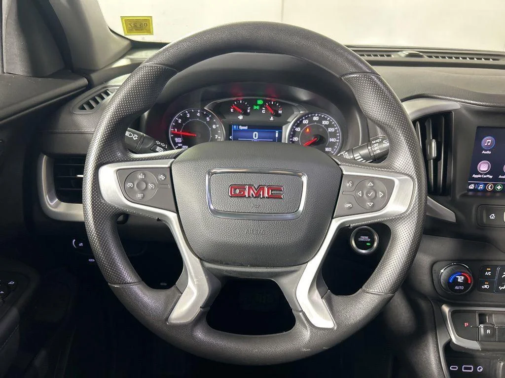 Used 2023 Sterling Metallic GMC SLE image 27