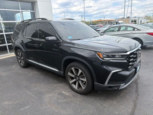 2023 Honda Pilot Elite AWD's photo