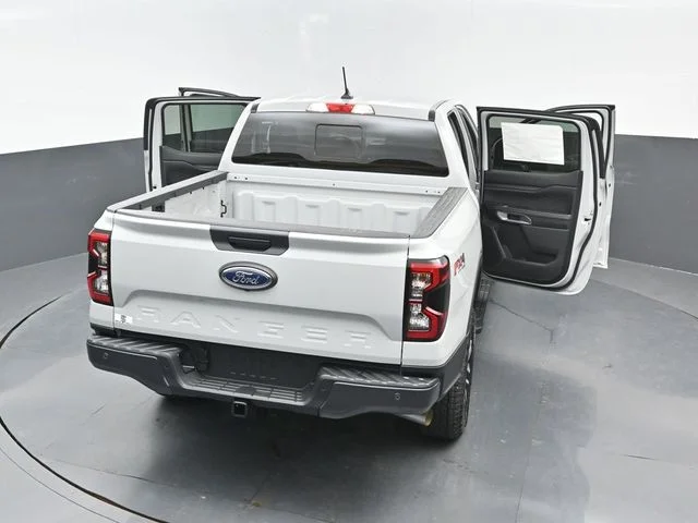 New 2026 Avalanche Ford Lariat® image 24