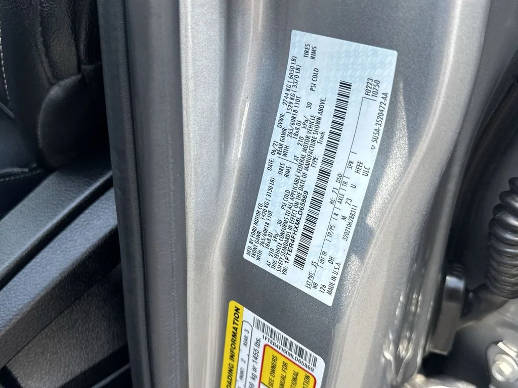 Used 2021 Silver Ford Lariat image 33
