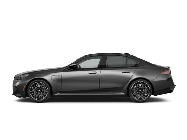 New 2027 Isle of Man Green Metallic BMW  image 4