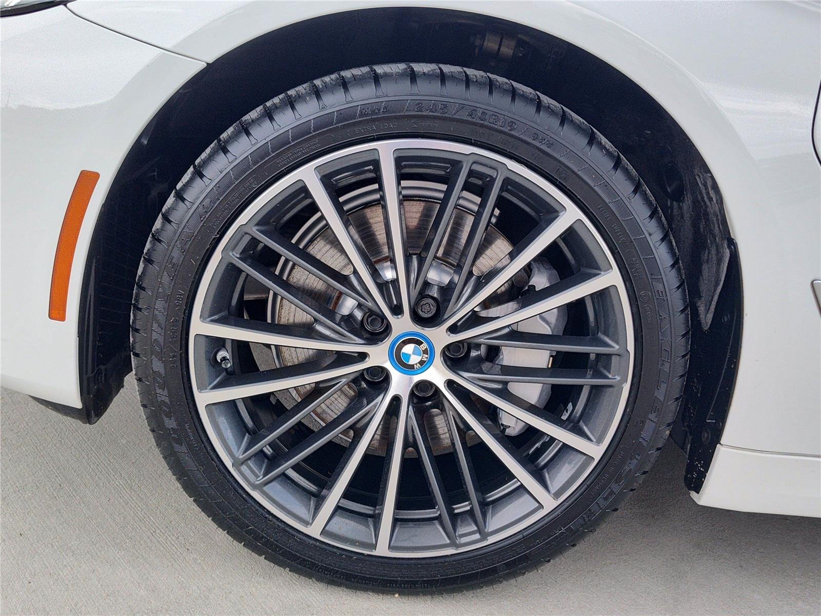 Certified Used 2023 Alpine White BMW 530e image 10