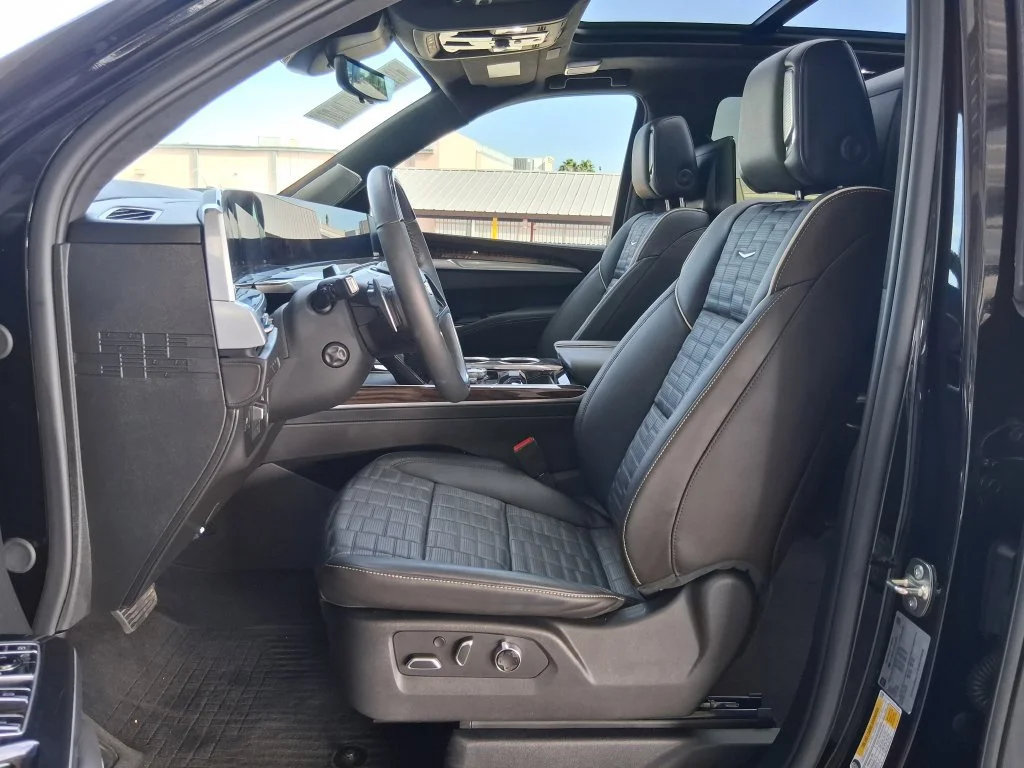 Used 2026 Black Raven Cadillac Platinum Sport image 20