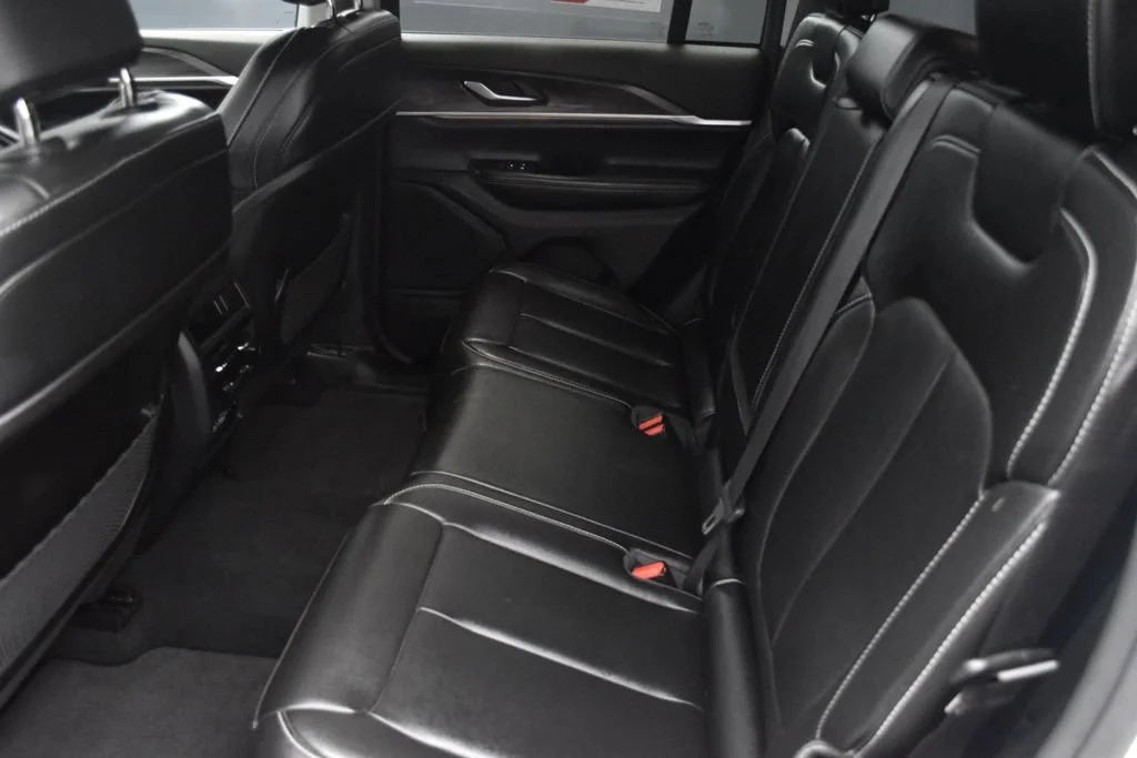 Certified Used 2023 White Jeep Limited image 19