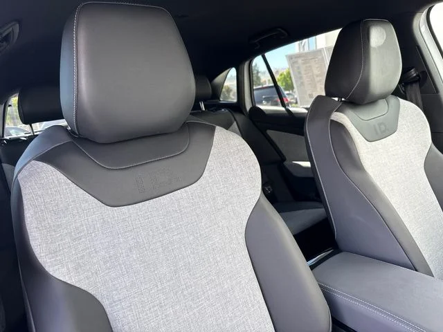 Certified Used 2024 Pure White Volkswagen Standard image 19