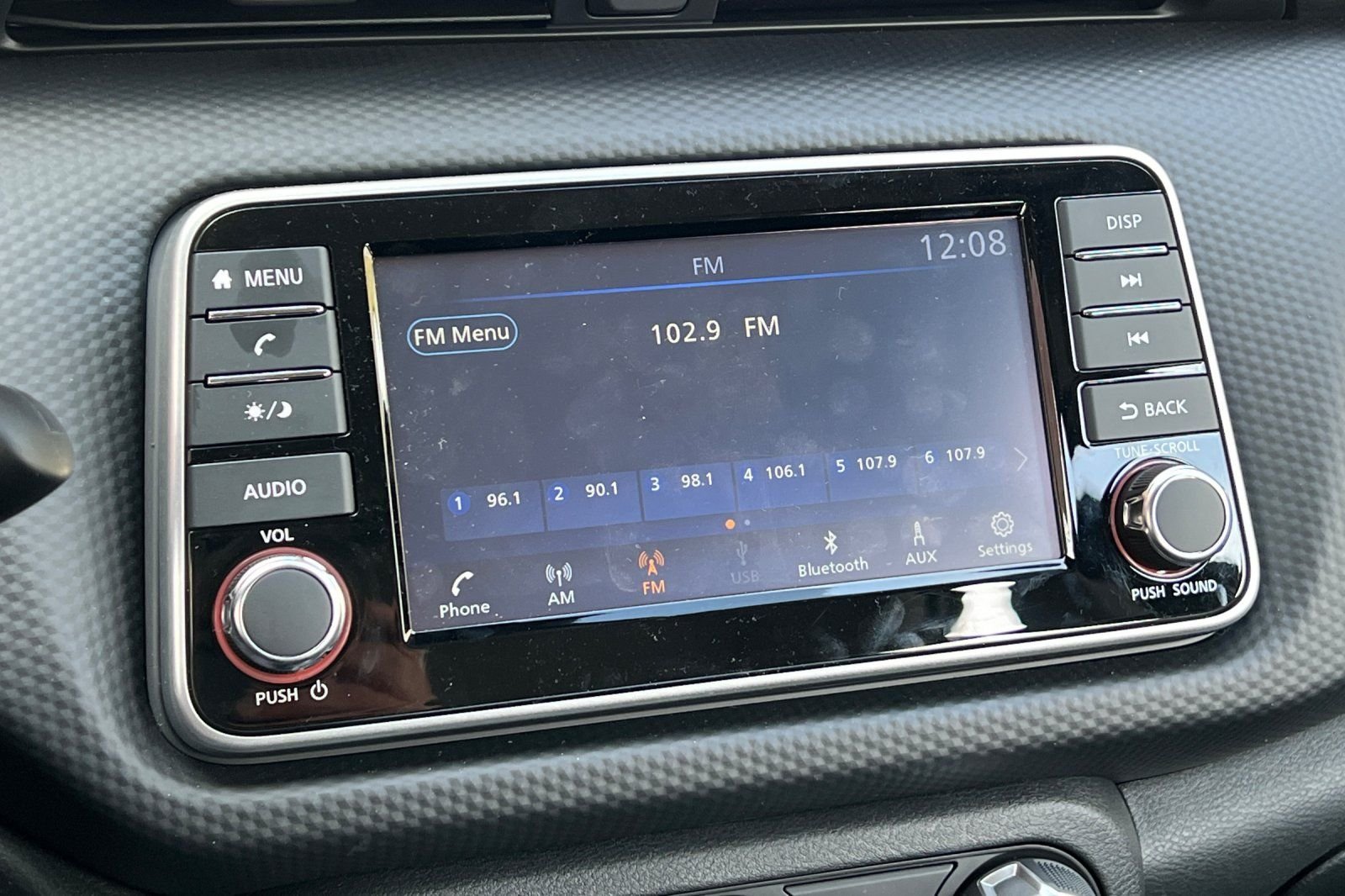 2025 Nissan KICKS PLAY Base - Photo 25