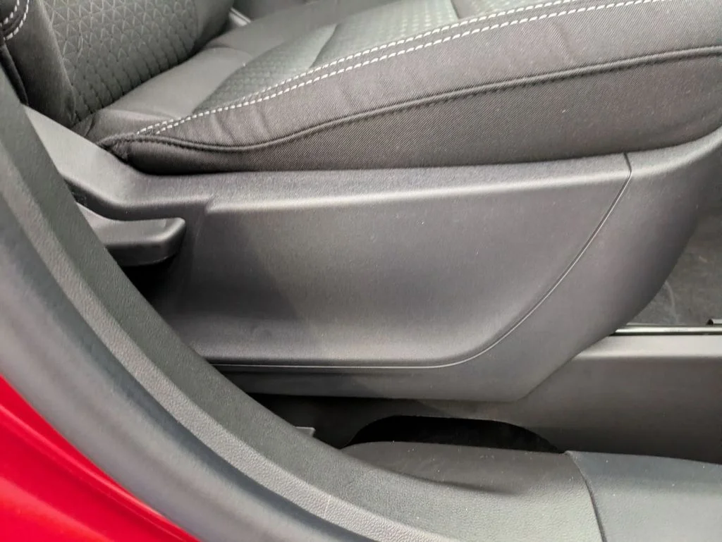New 2026 Rapid Red Metallic Tinted Clearcoat Ford Active® image 50