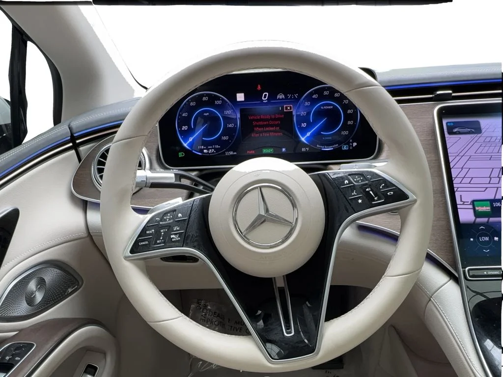 Used 2023 White Mercedes-Benz 450 image 34