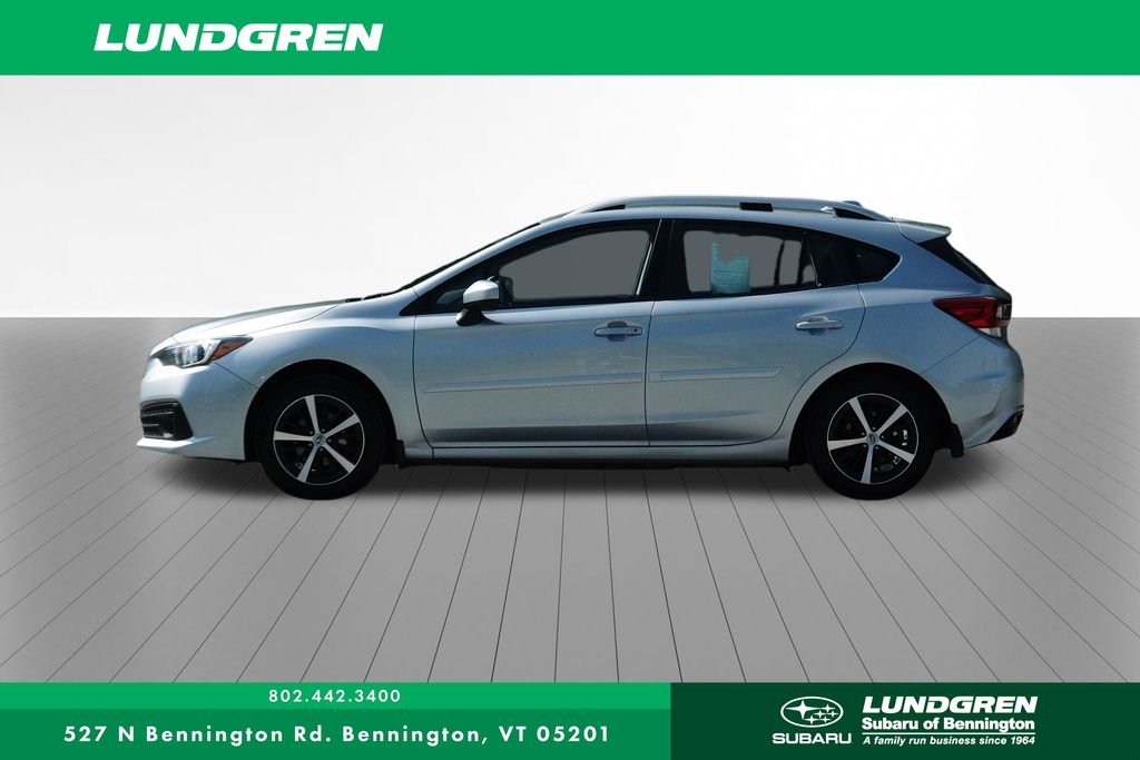 Used 2020 Silver Subaru Premium image 31