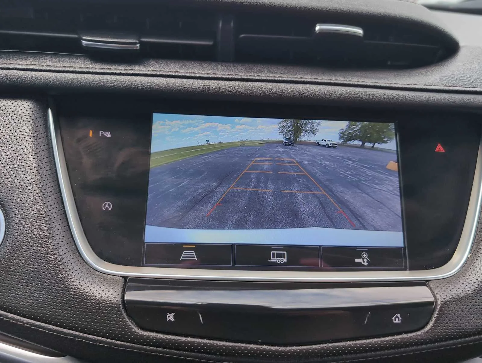 2023 Cadillac XT5 Sport - Photo 16