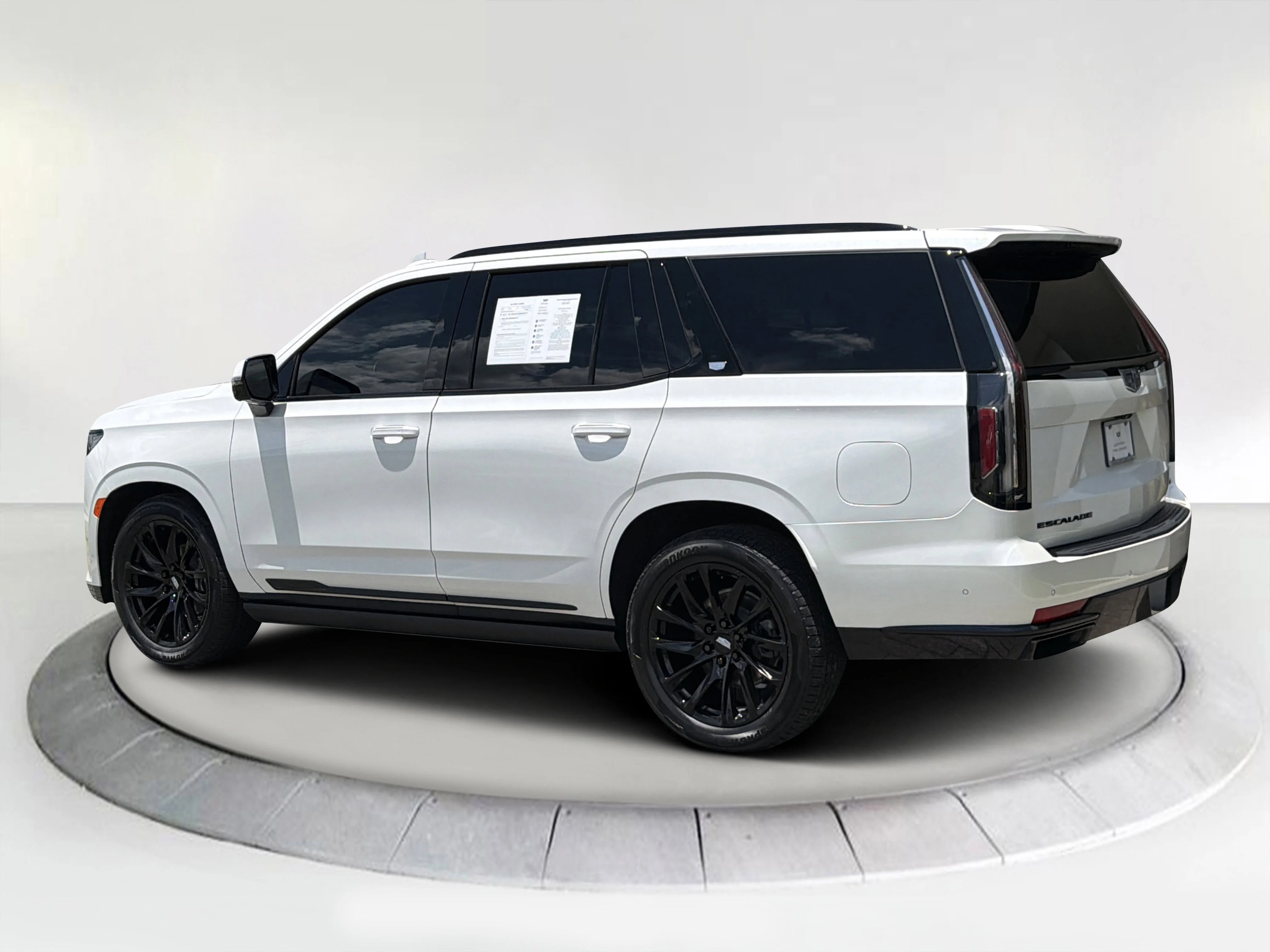 Used 2023 Crystal White Tricoat Cadillac 4WD Sport Platinum image 3