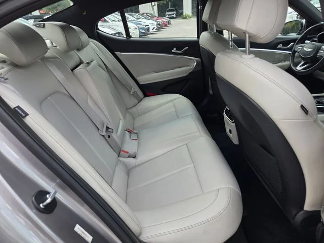 Used 2025 Silver Genesis 2.5T image 13