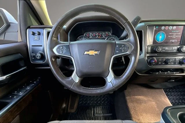 Used 2018 Beige Chevrolet LT image 9