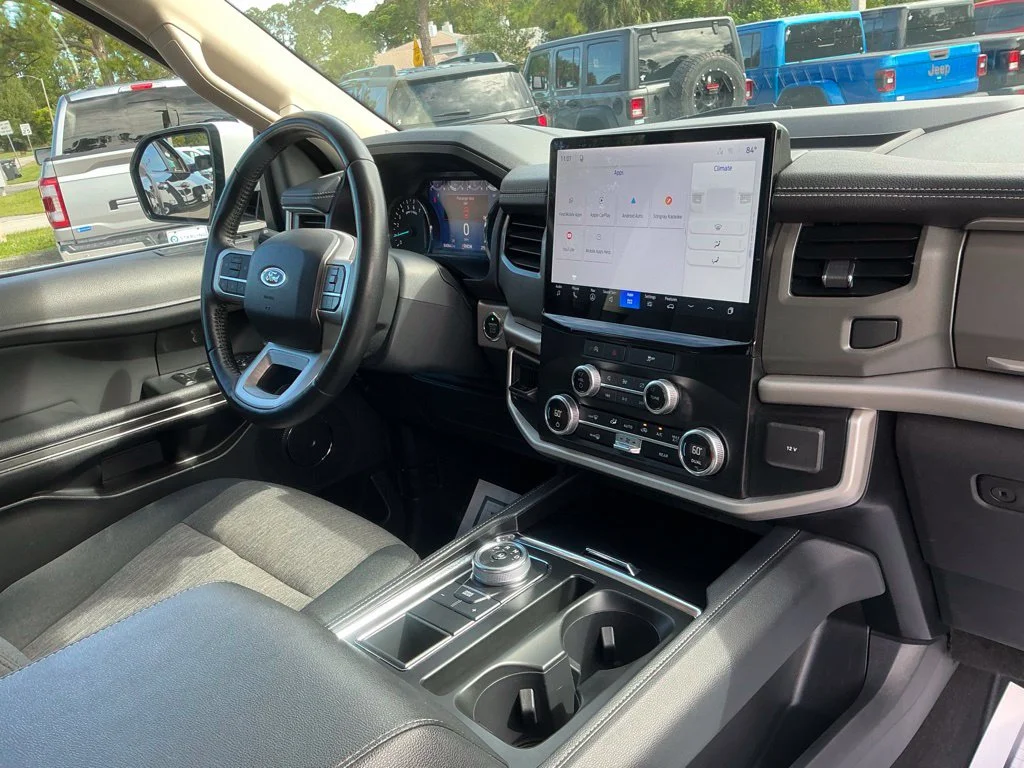 Used 2024 White Ford XLT image 15