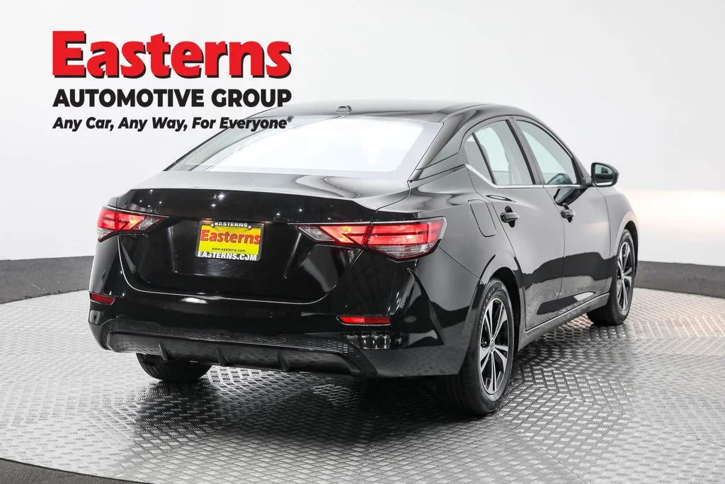 Used 2022 Black Nissan SV image 5