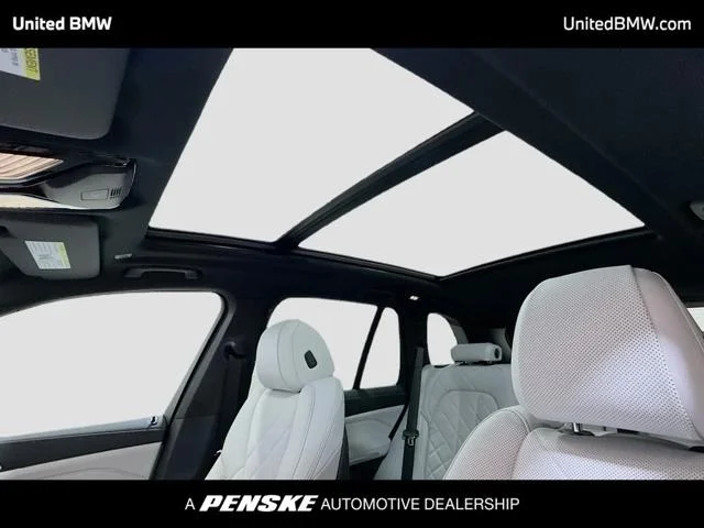 New 2026 Alpine White BMW X5 40i image 12