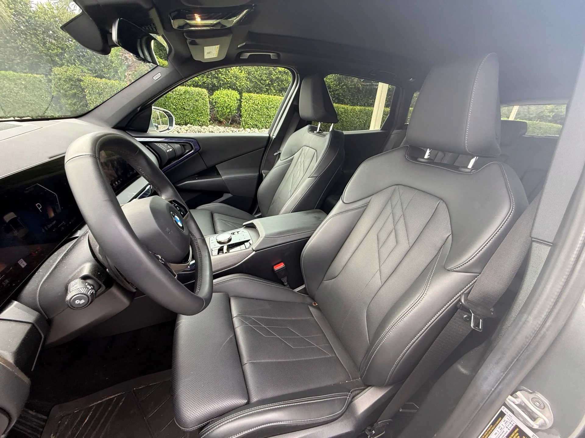 Used 2025 Gray Metallic BMW 30 xDrive image 9