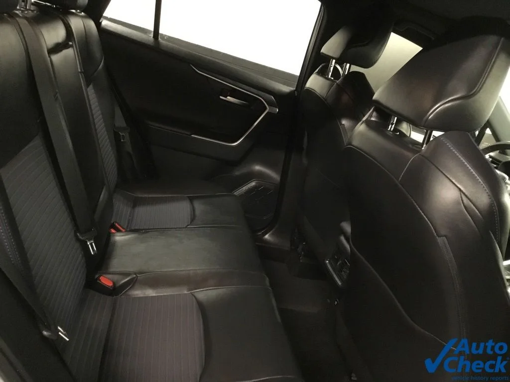 Used 2019 Silver Toyota XSE image 34