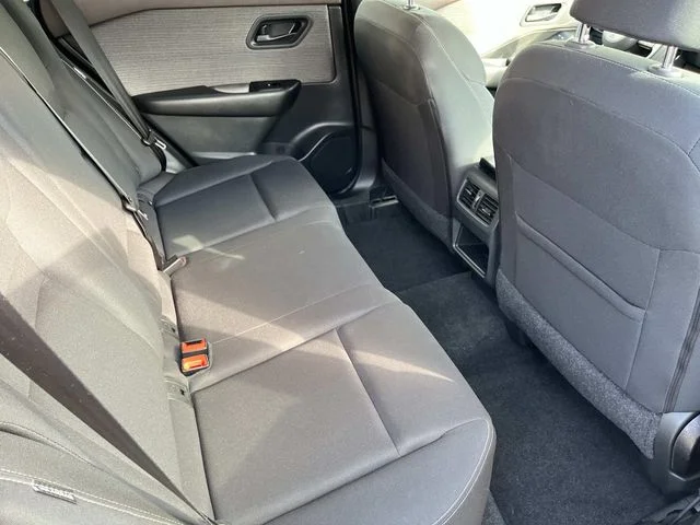 Used 2023 White Nissan S image 20