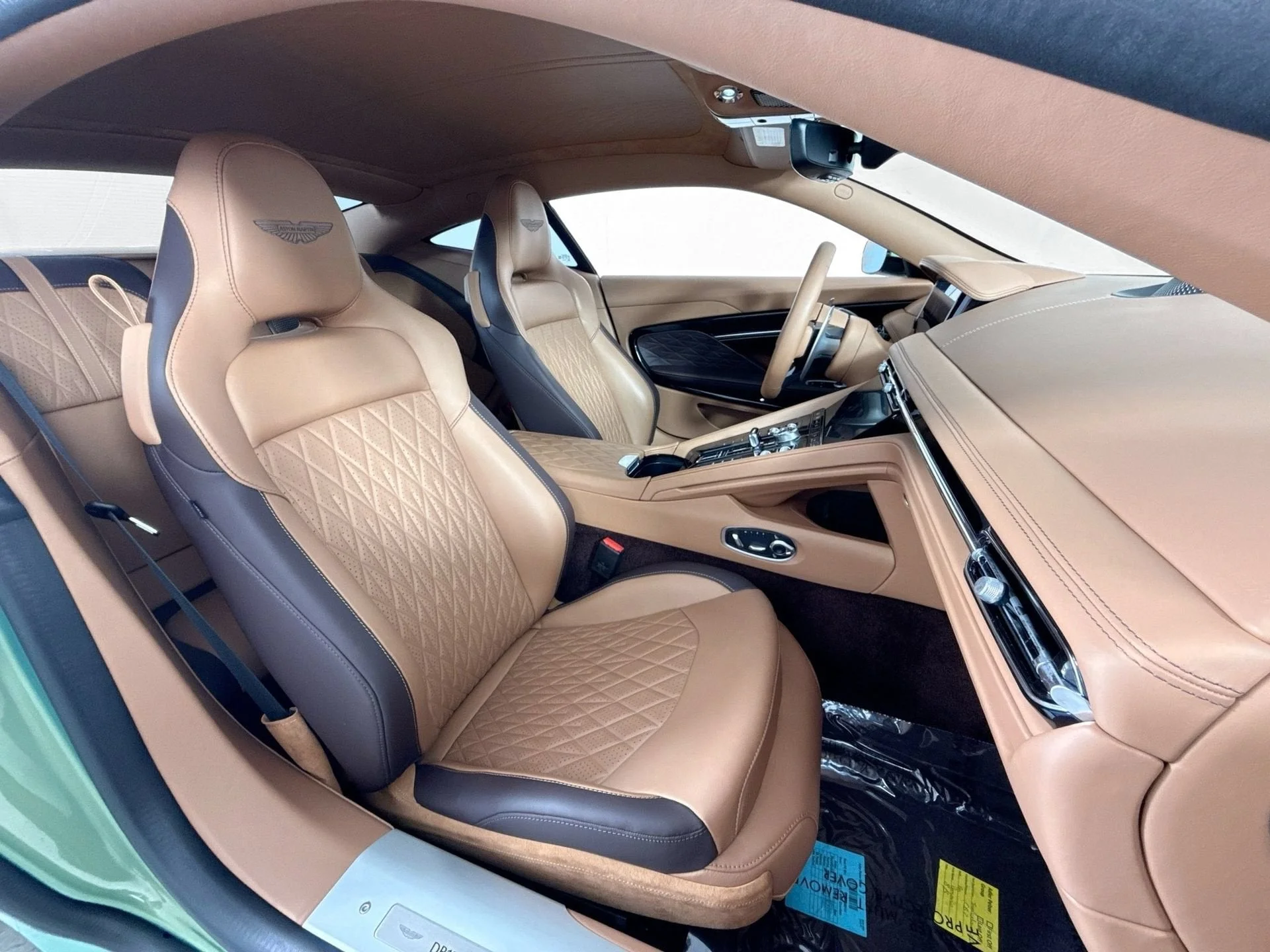 Used 2024 Q Iridescent Emerald Aston Martin  image 23