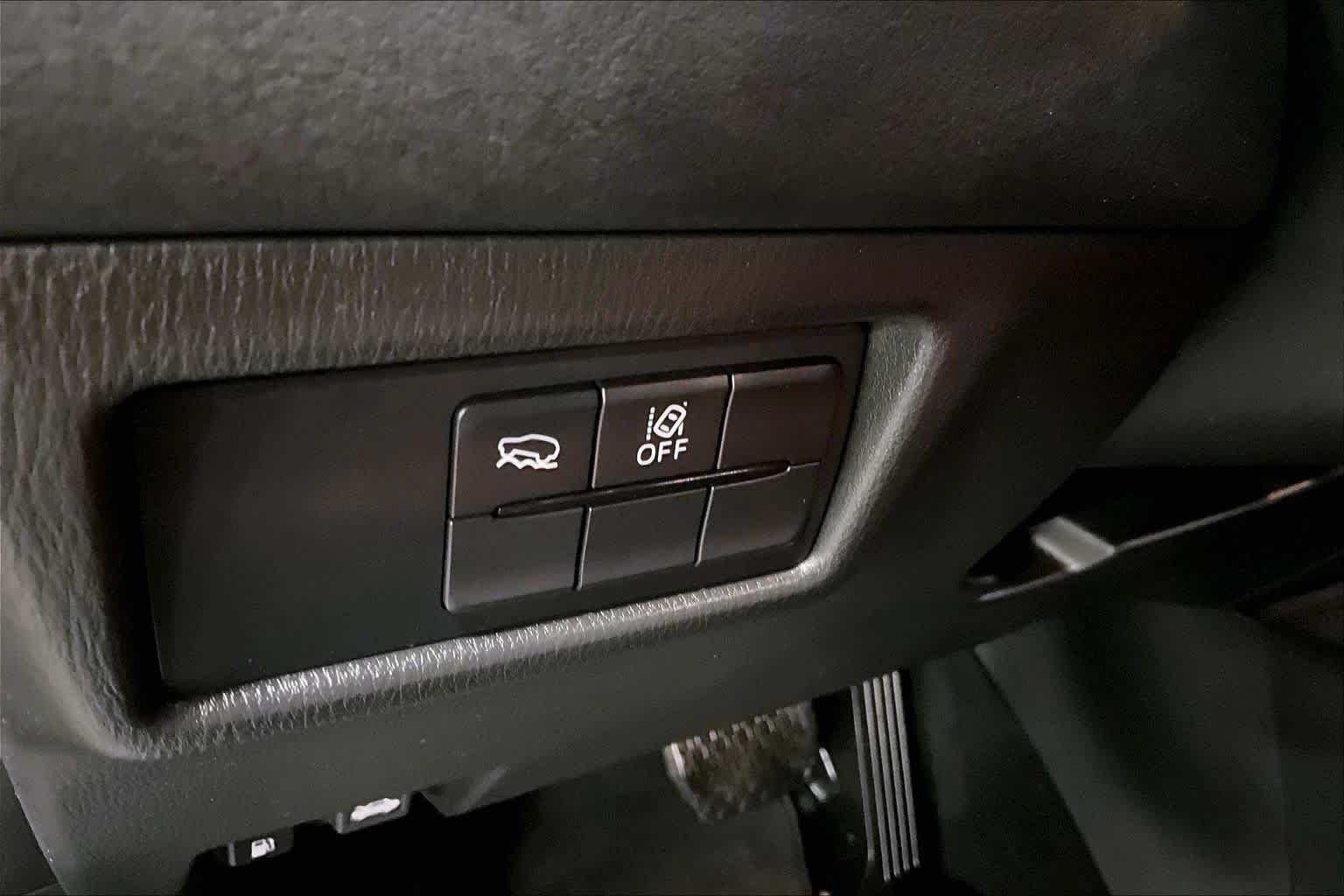 Used 2023 Polymetal Gray Mazda 2.5 S Carbon Edition image 33