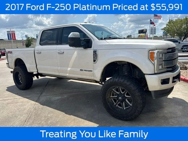 Used 2017 White Platinum Clearcoat Metallic Ford Platinum image 1