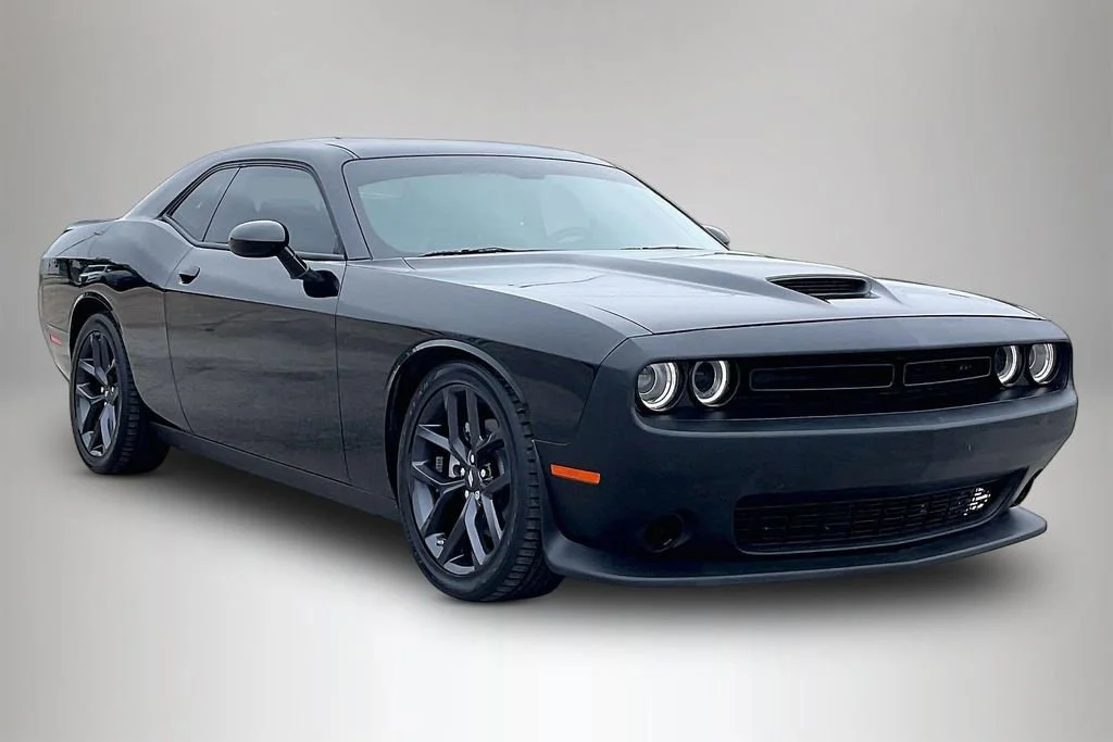2023 Dodge Challenger GT Auto's photo