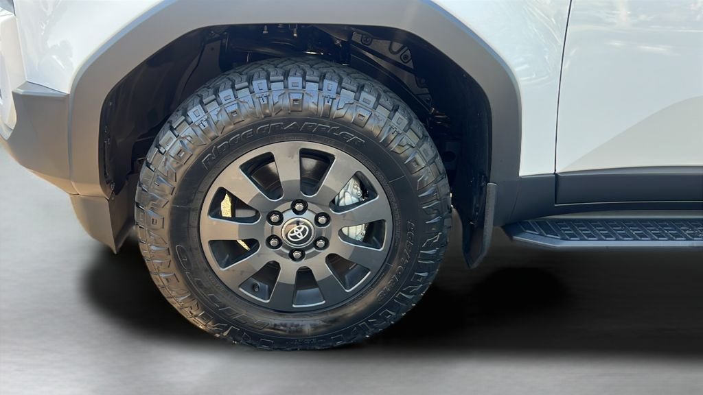 Used 2025 White Toyota Premium image 28