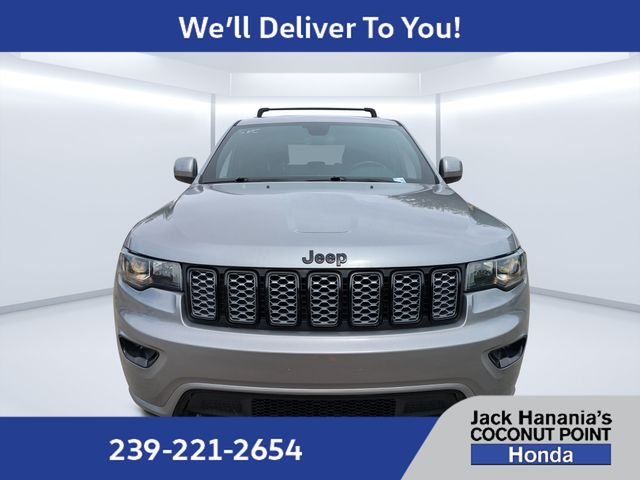 Used 2020 Silver Jeep Altitude image 9