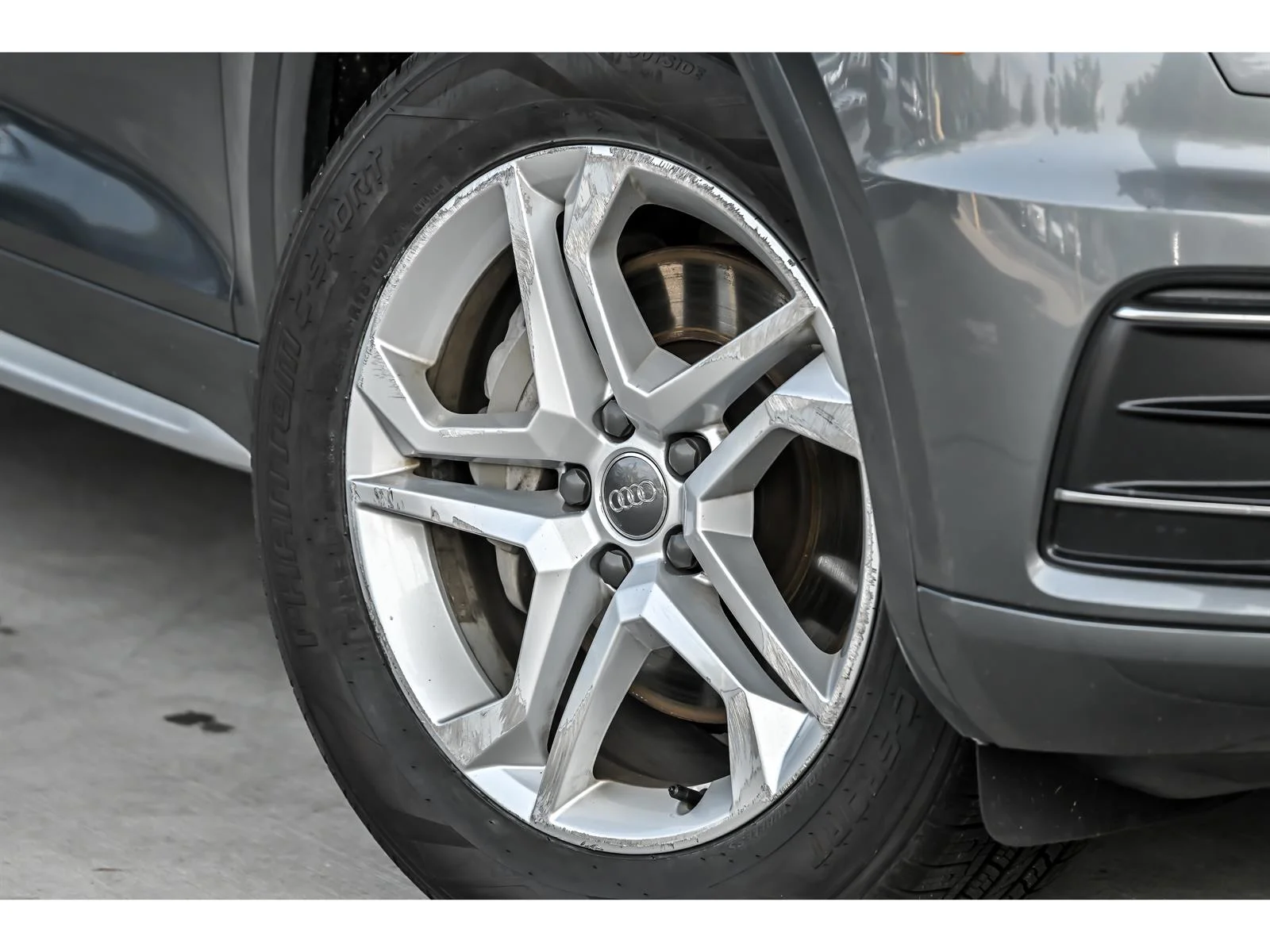 Used 2018 Gray Audi 2.0T quattro Premium image 3